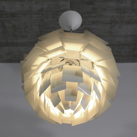 ARTICHOKE Pendant Lamp (72 cm) by Poul Henningsen ARTICHOKE Pendant Lamp (72 cm) by Poul Henningsen