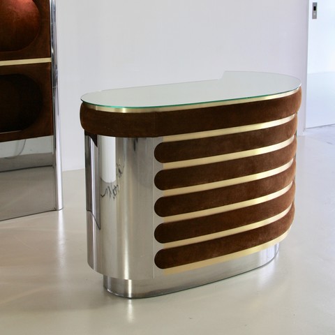 A COCKTAIL BAR in the style of Mr. Rizzo, Italy 1960|70 A COCKTAIL BAR in the style of Mr. Rizzo, Italy 1960|70