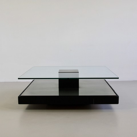 Coffee Table T147 by Marco FANTONI for TECNO 1971 Coffee Table T147 by Marco FANTONI for TECNO 1971