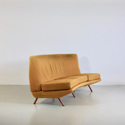 Curved Sofa by Marco Zanuso, 1950s Curved Sofa by Marco Zanuso, 1950s