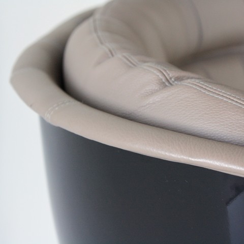 The ELDA Chair by Joe COLOMBO The ELDA Chair by Joe COLOMBO
