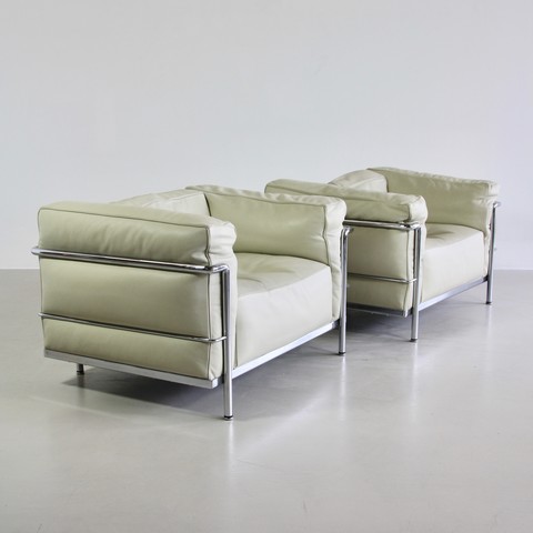 PAIR of Lounge Chairs LC3 by LE CORBUSIER, JEANNERET & PERRIAND, Cassina PAIR of Lounge Chairs LC3 by LE CORBUSIER, JEANNERET & PERRIAND, Cassina