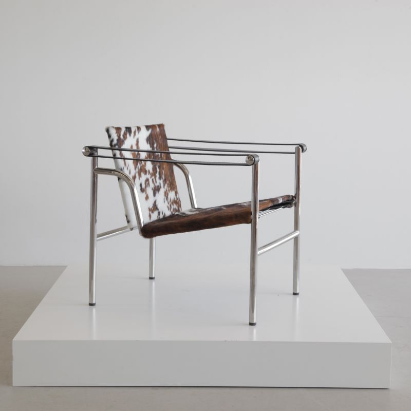 Original Armchair 'Fauteuil á Dossier Basculant'  LC1 by Le Corbusier, P. Jeanneret and C. Perriand