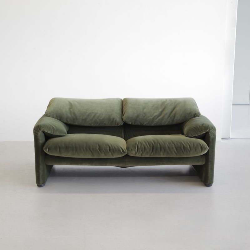 Two-Seat Sofa by Vico MAGISTRETTI for CASSINA 1973
