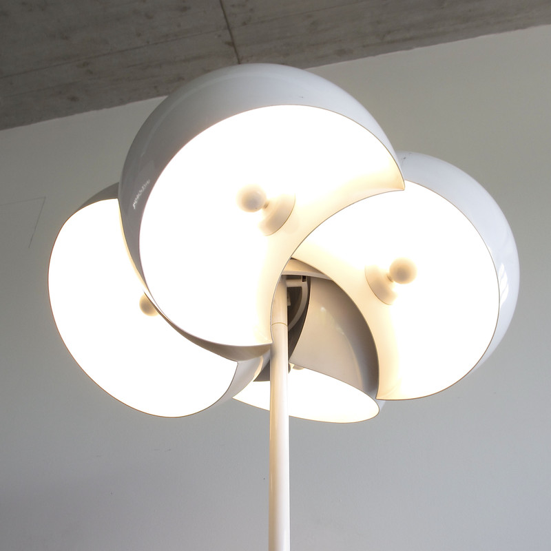 フロアスタンド ARTEMIDE VICO MAGISTRETTI  FLOOR LAMP 1964 