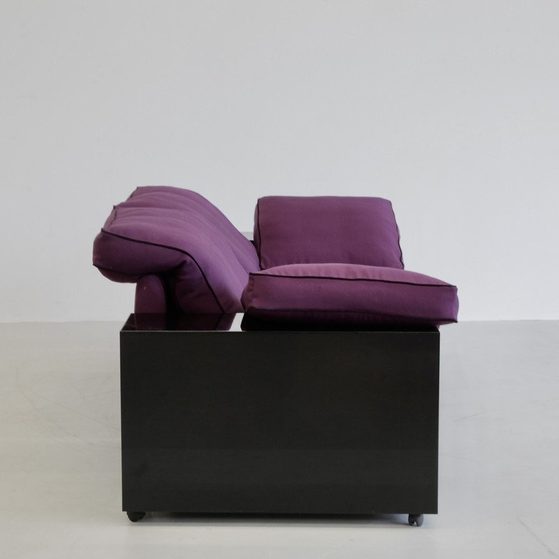 LOTA Sofa by Eileen GRAY