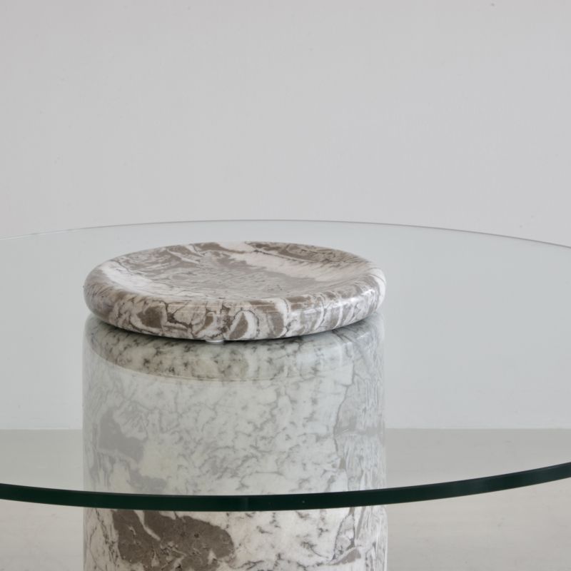 Original Round Dining Table by Angelo MANGIAROTTI for Sorgente dei Mobili, 1975.