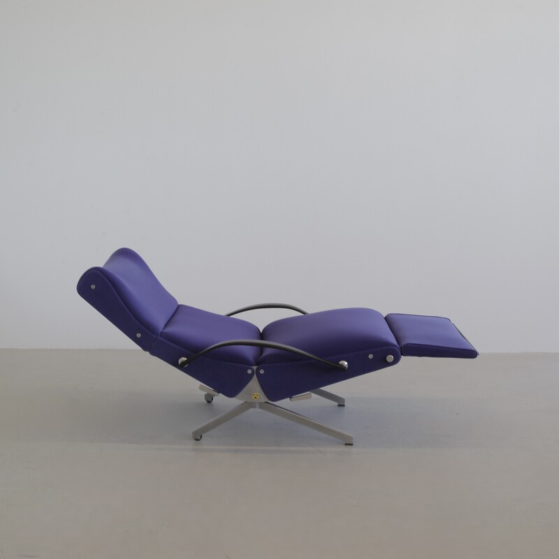 P40 Osvaldo BORSANI, (blue upholstery) Reclining Lounge Chair 