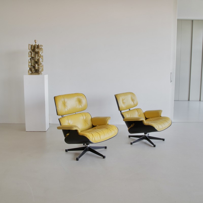 PAIR of Lounge Chairs by Charles & Ray EAMES