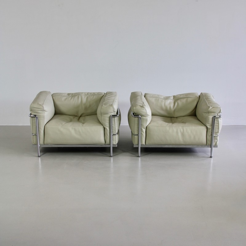 PAIR of Lounge Chairs LC3 by LE CORBUSIER, JEANNERET & PERRIAND, Cassina