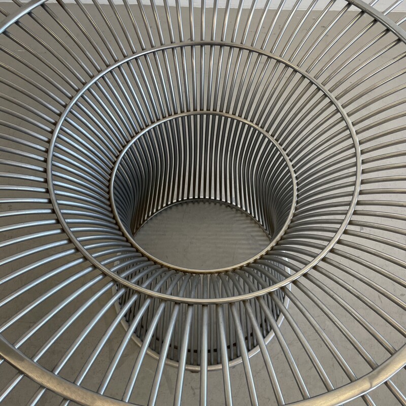 Round Warren PLATNER Dining Table with Stone Top, KNOLL INTERNATIONAL