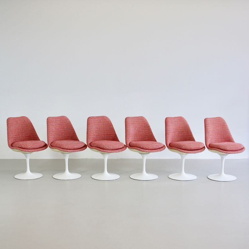 Set of Six Chairs by Eero SAARINEN, Knoll International