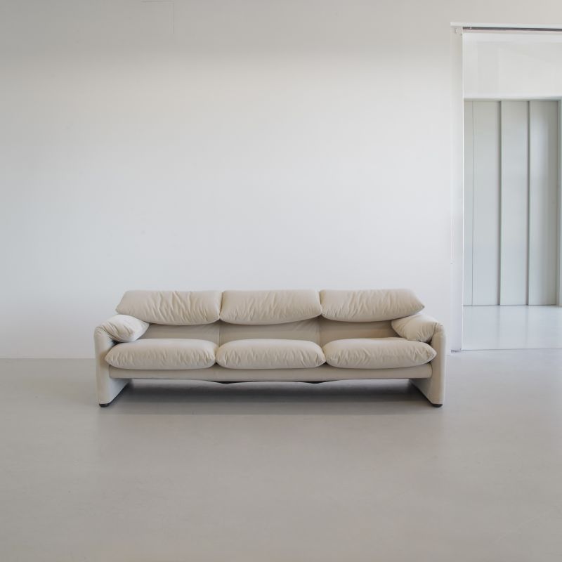 Three-Seat Sofa by Vico MAGISTRETTI for CASSINA 1973