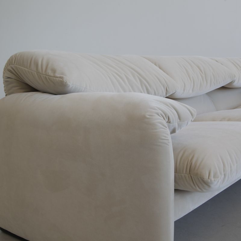 Three-Seat Sofa by Vico MAGISTRETTI for CASSINA 1973