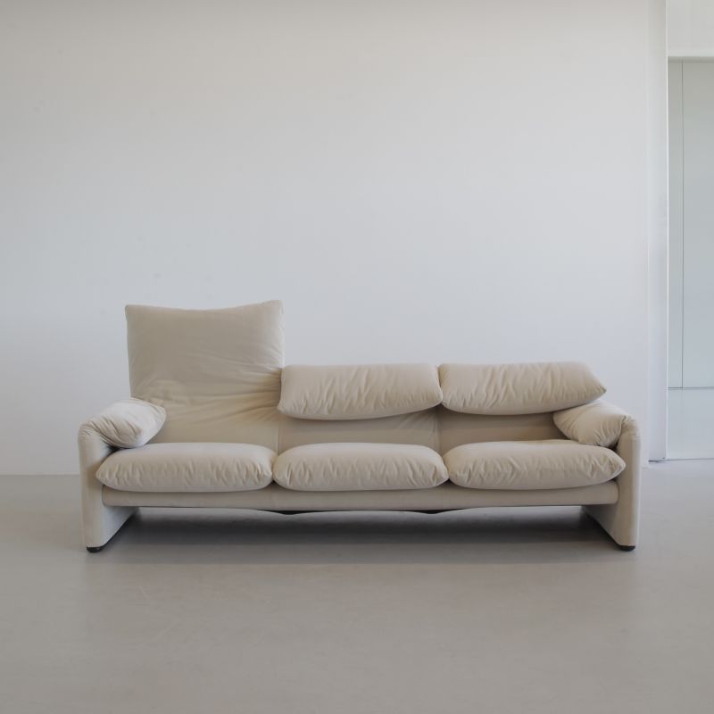 Three-Seat Sofa by Vico MAGISTRETTI for CASSINA 1973