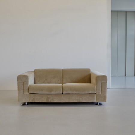 Sand Coloured Two-Seat Sofa D120 by Valeria BORSANI and Alfredo BONETTI, TECNO 1966